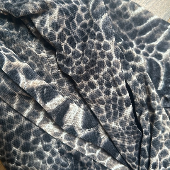 Vintage Kennith Cole semi sheer long sleeve - Picture 5 of 5